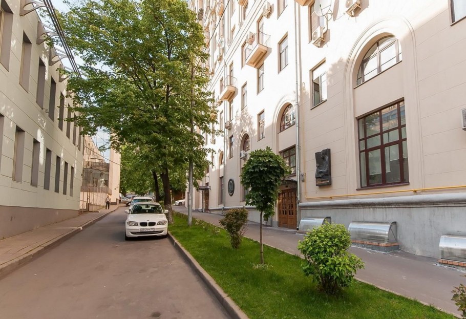 Гоголевская 47