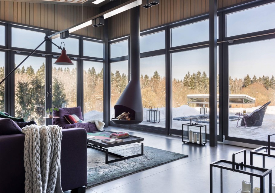 Скандинавский дом с панорамными окнами