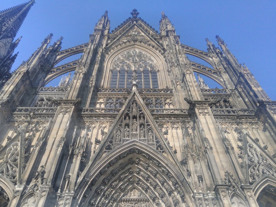 Миланский собор Дева Мария