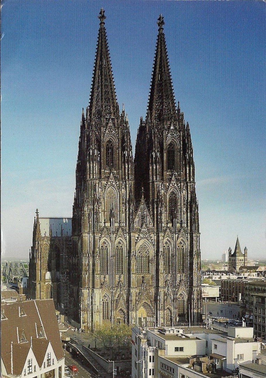 Собор в Кельне фасад