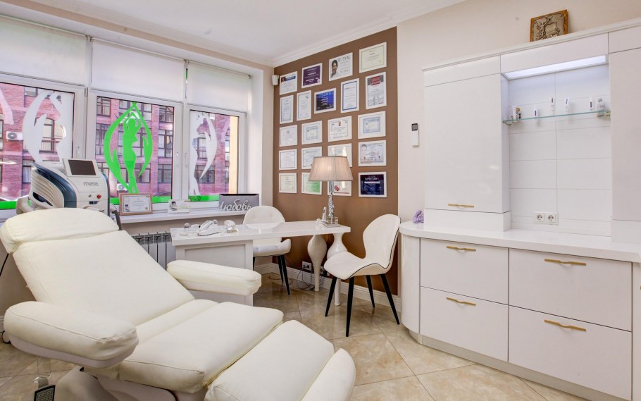 Интерьер маникюрного и педикюрного кабинета