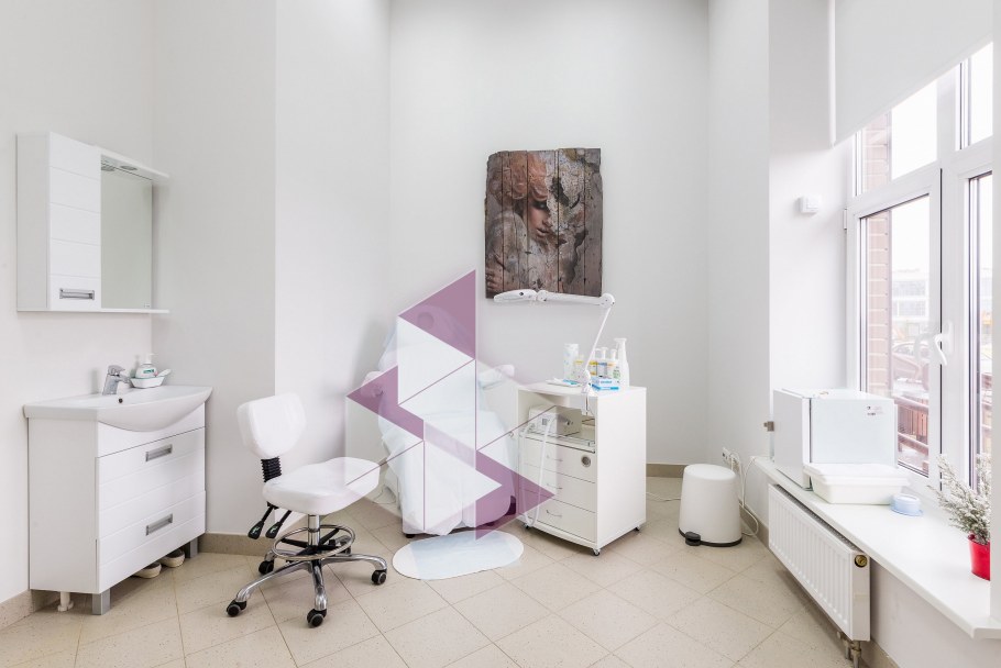 Клиника кабинет отоларинголога