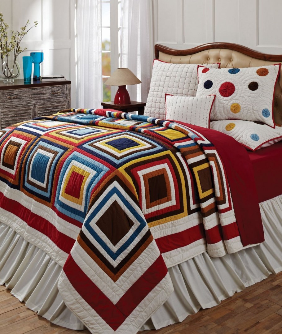 Стиль пэчворк в интерьере спальни