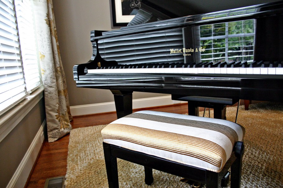 Пианино в современном интерьере