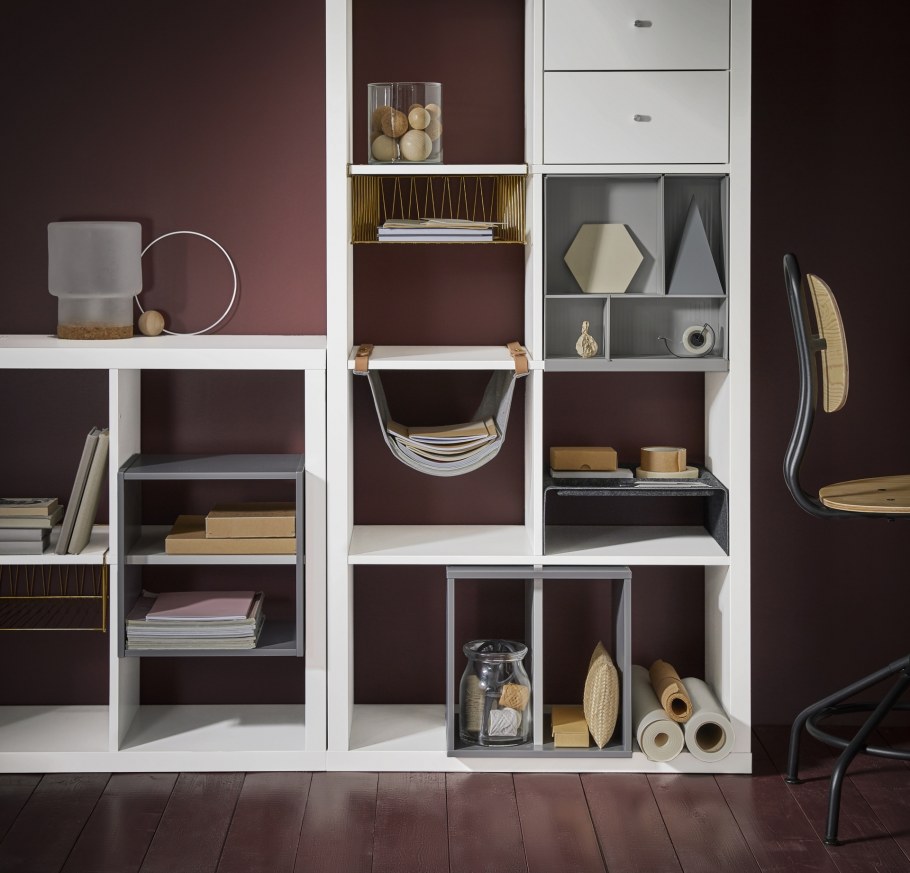 Полки в интерьере