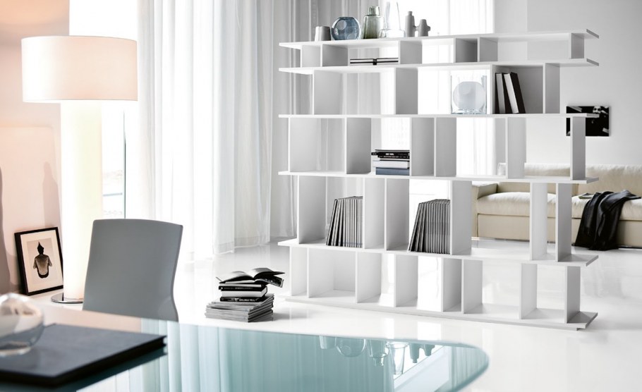 Угловая полочка на кухню