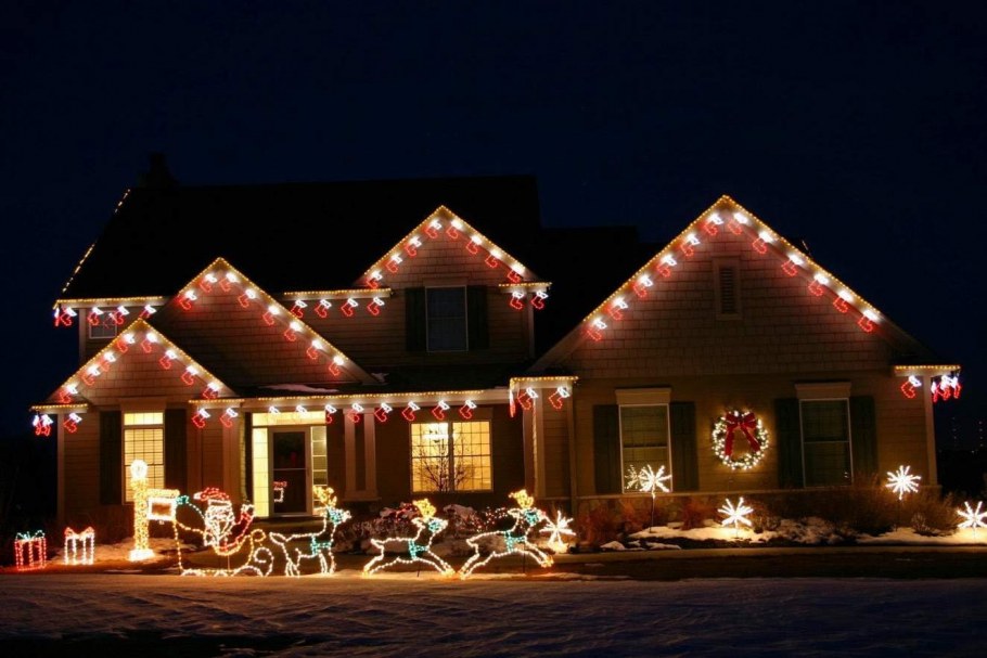 Кристмас в США дом Рождество