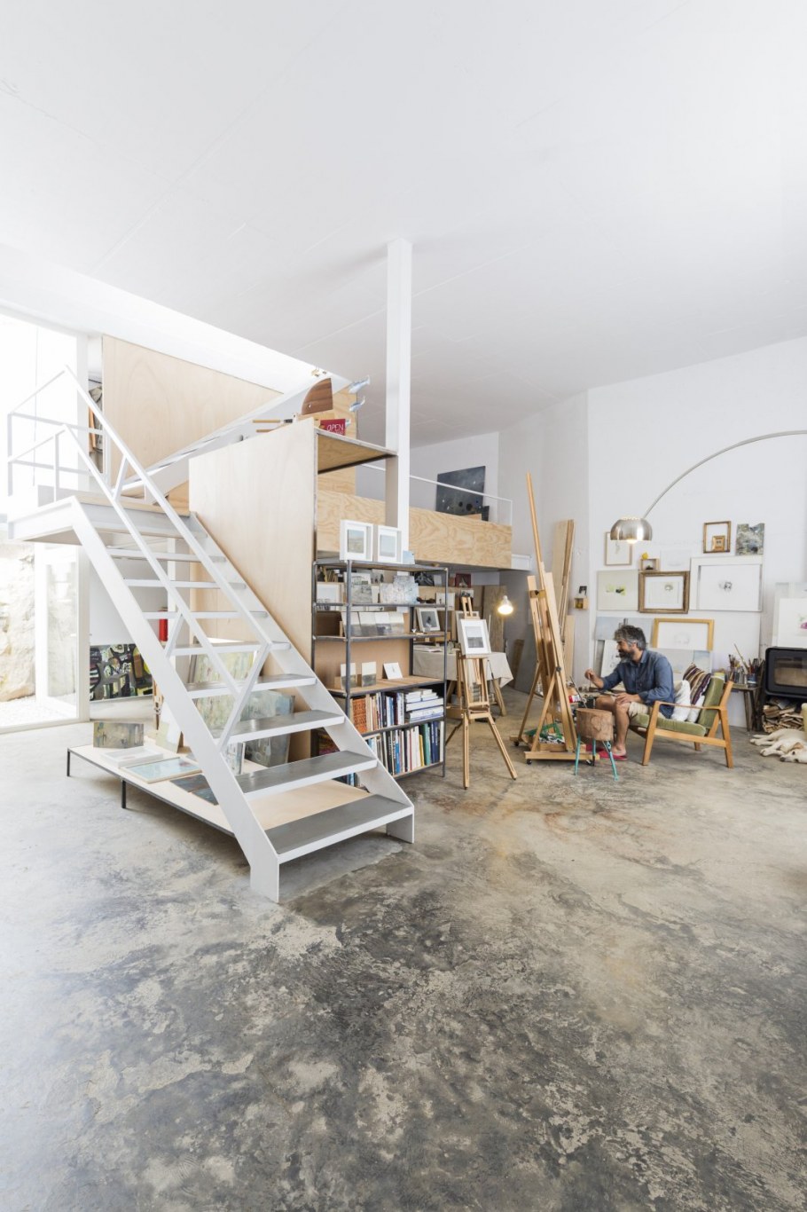 Арт фабрика художественная студия Таганская