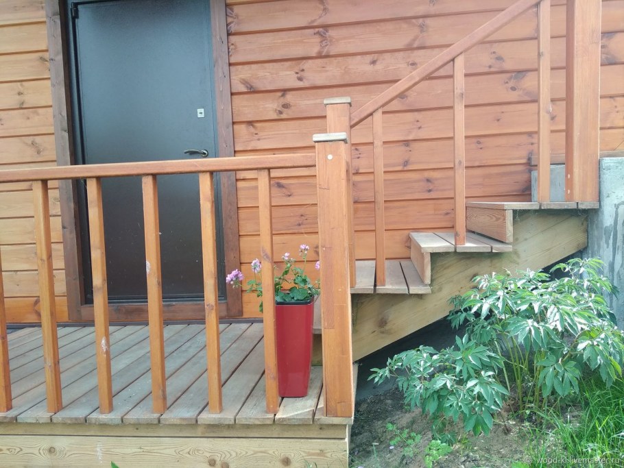 Отделка деревянного крыльца