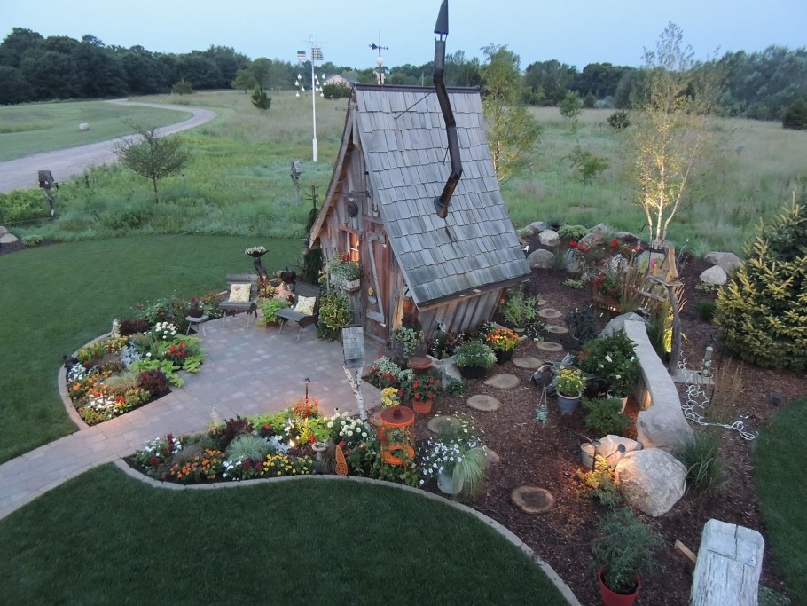 Сказочные домики Дэна Поули