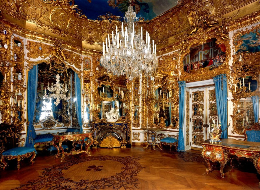Линдерхоф замок зеркальный зал