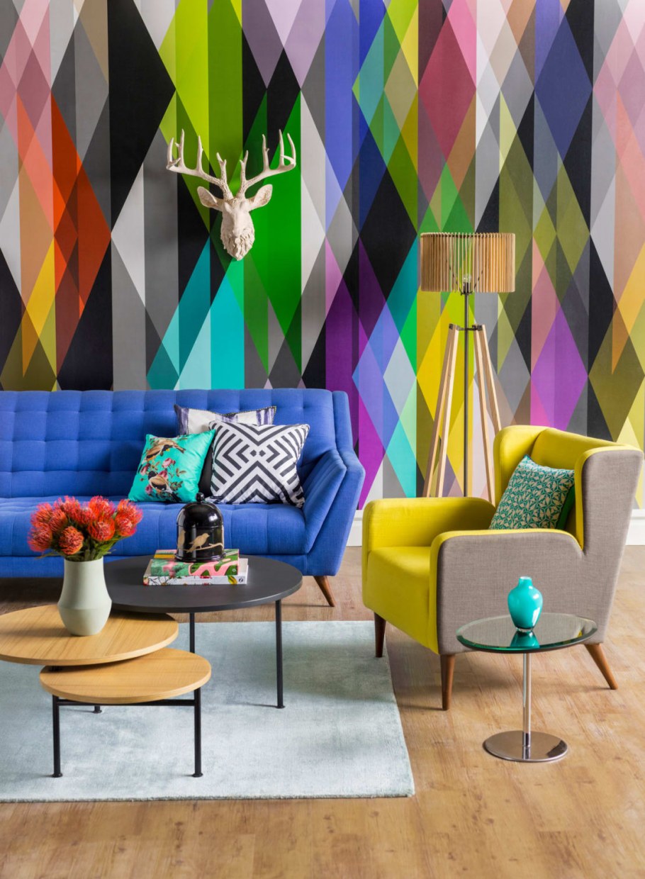 Сочетание ярких цветов в интерьере