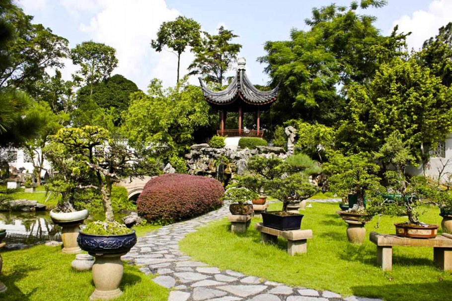 Устрашающий сад Китай