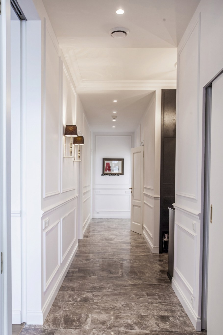 Коридор в стиле Неоклассика
