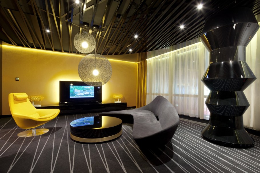 Интерьер офиса в стиле футуризм