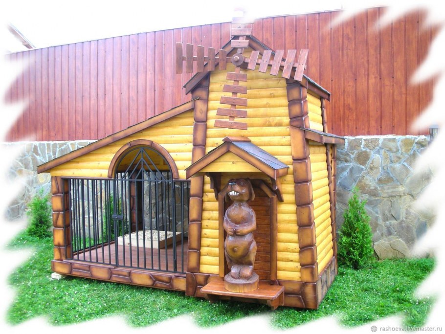 Резная будка для собаки