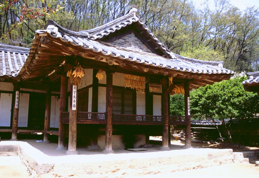 Фанза жилище