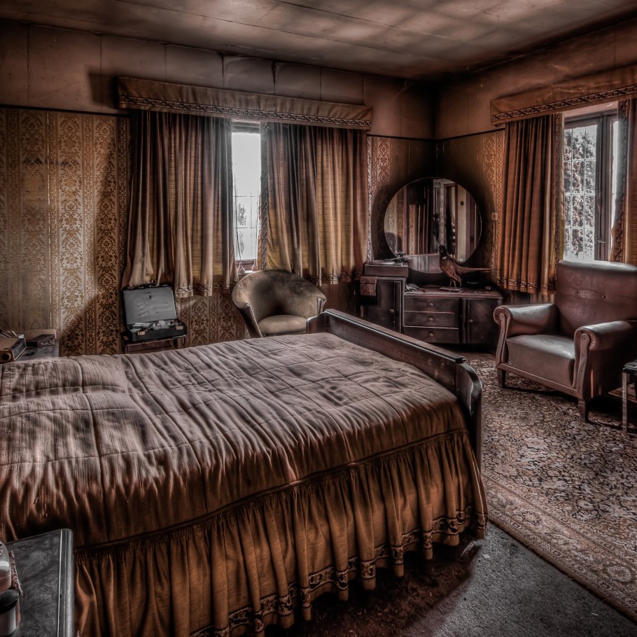 Стиль комнаты в коричневых тонах