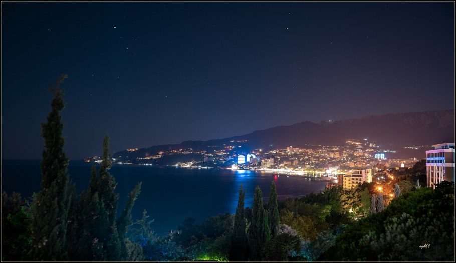 Ночная Ялта