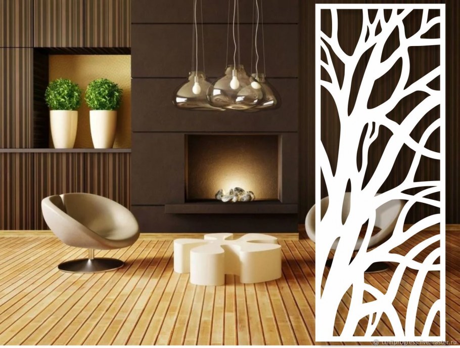 Резная деревянная перегородка