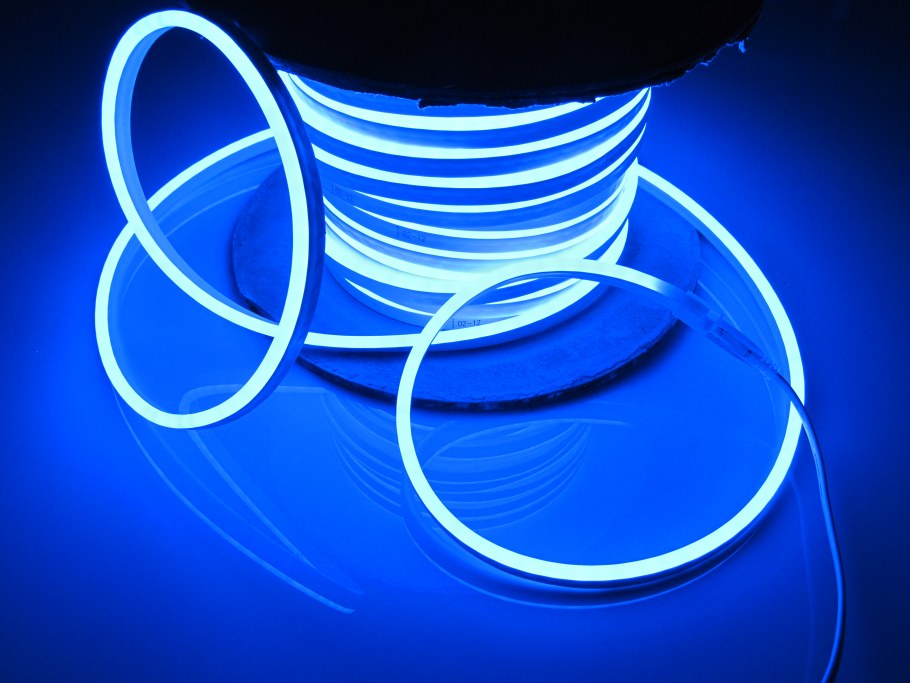 Светодиодный Flex неон 6х12мм