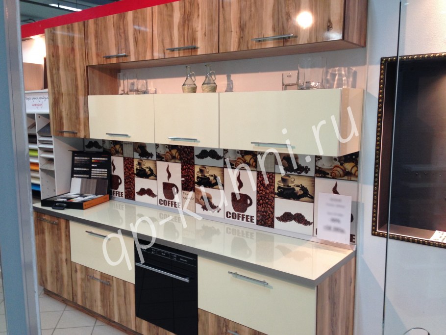 Индийское дерево глянец