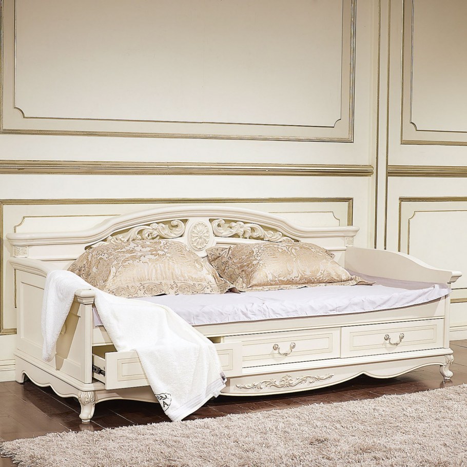 Анна Потапова кровать Афина