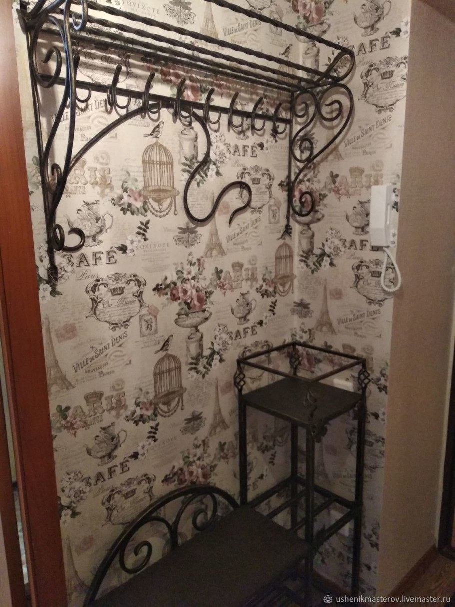 Кованная прихожая