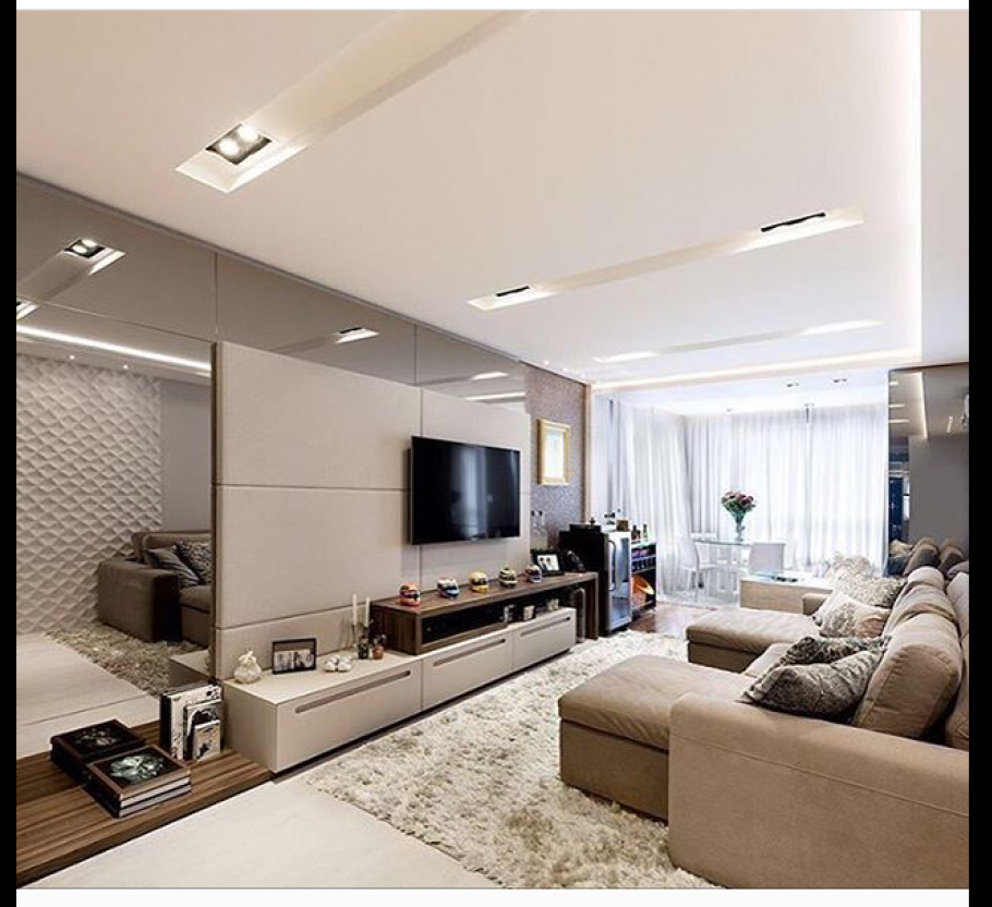 Кухня гостиная с большим телевизором