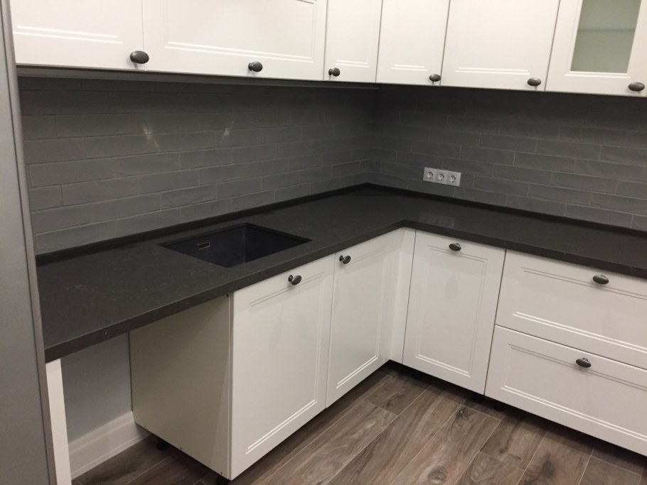 Столешница Caesarstone 5003 Piatra Grey