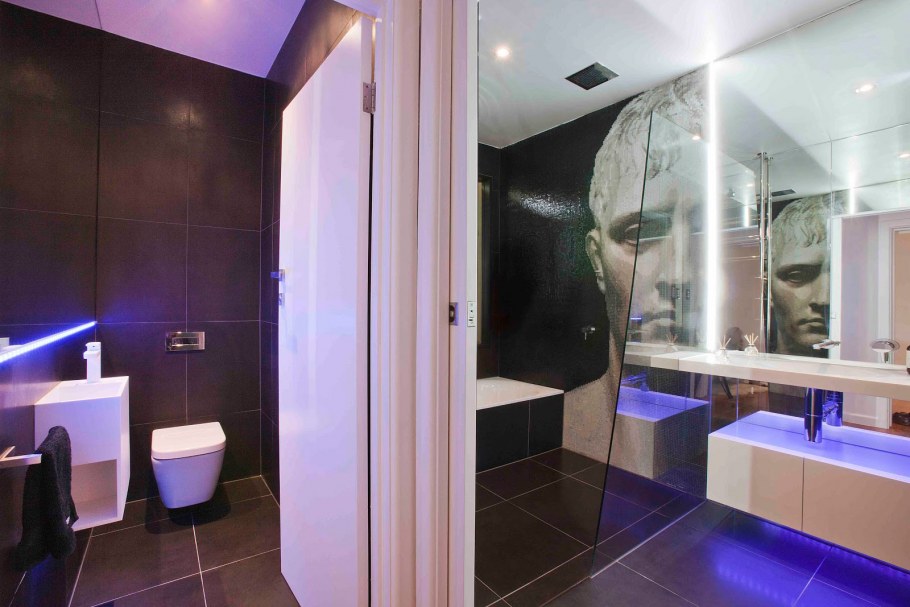 Неоновый светильник Дельфин