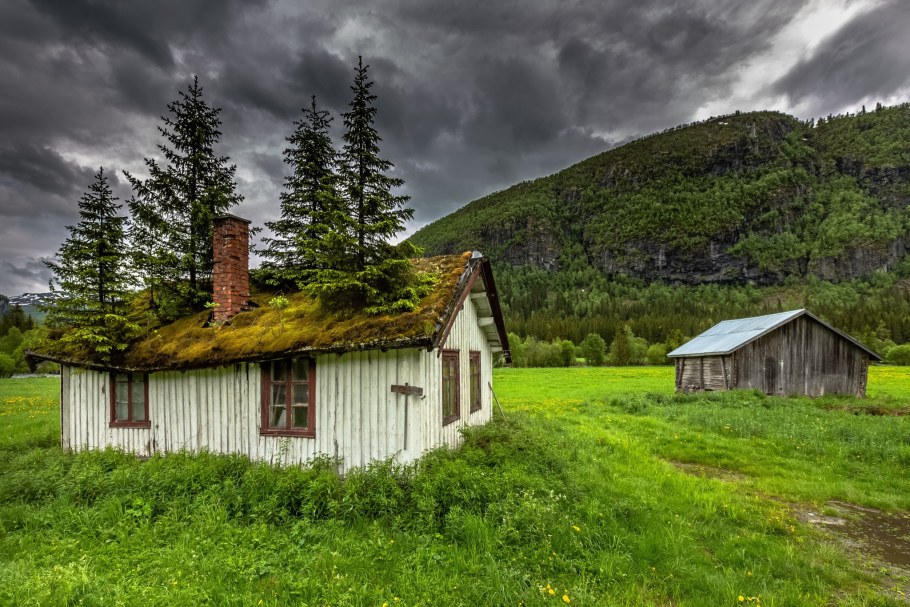 Хижина в лесу Норвегия