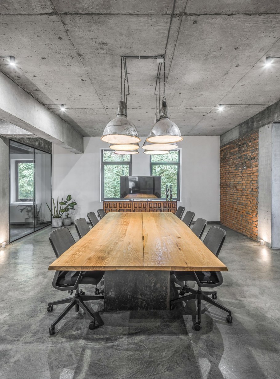 Офис в стиле лофт