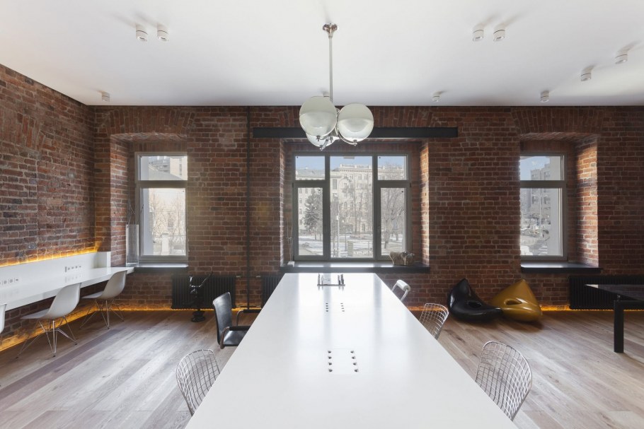 Офисное помещение в стиле лофт