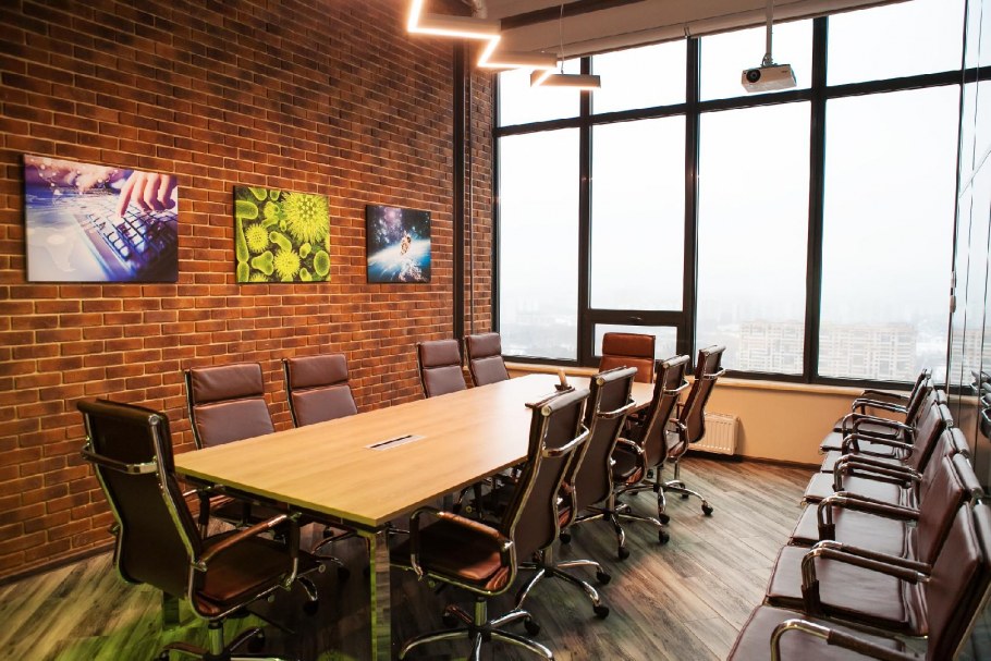Переговорная в стиле лофт