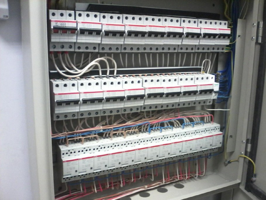 Перечень автоматов в шкафу