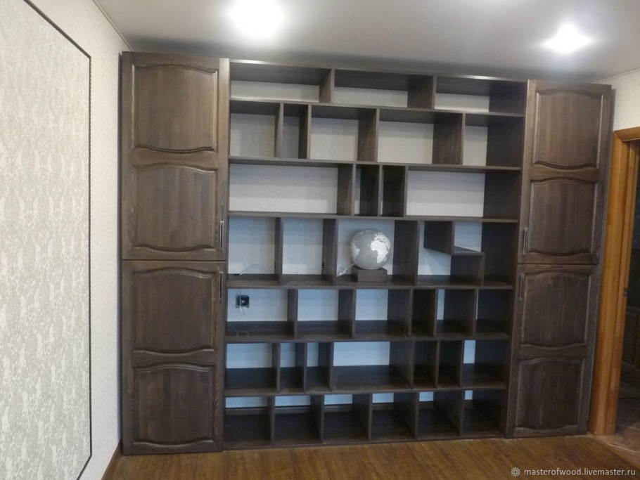 Стенка из полок массив