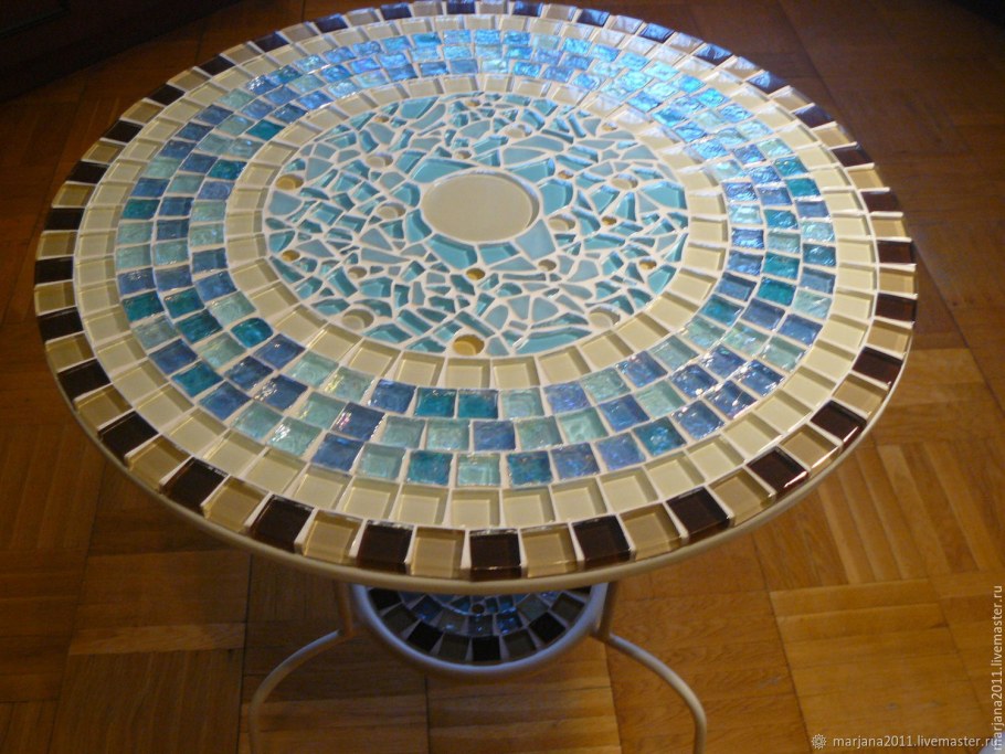 Кофейный столик мозаика