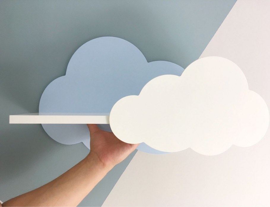 Тканевые натяжные потолки с листьями