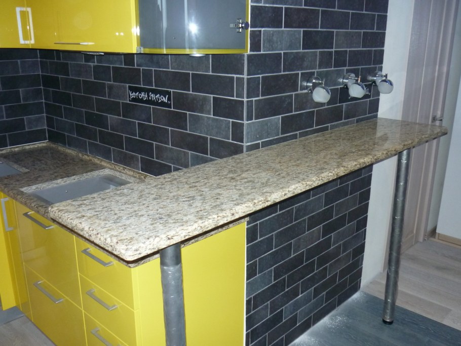 Каменная столешница для барной стойки