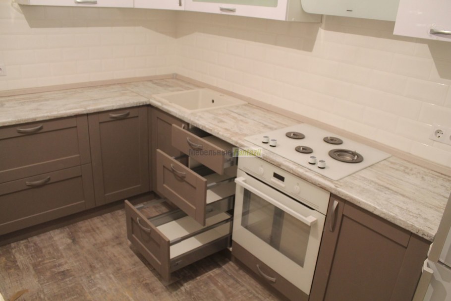 Кухня икеа белая с мраморной столешницей