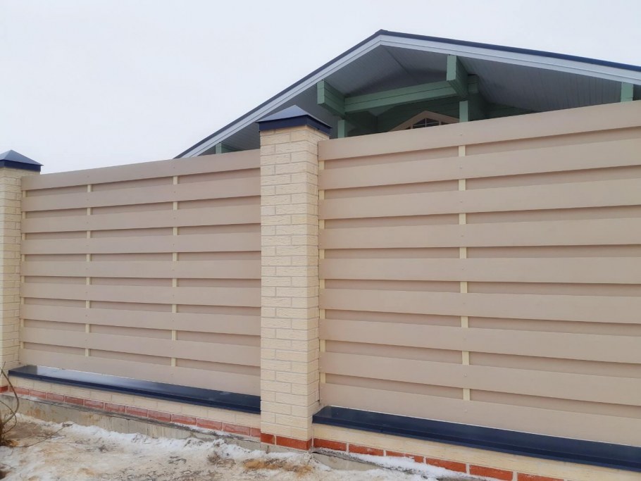 Горизонтальные штакетник ДПК