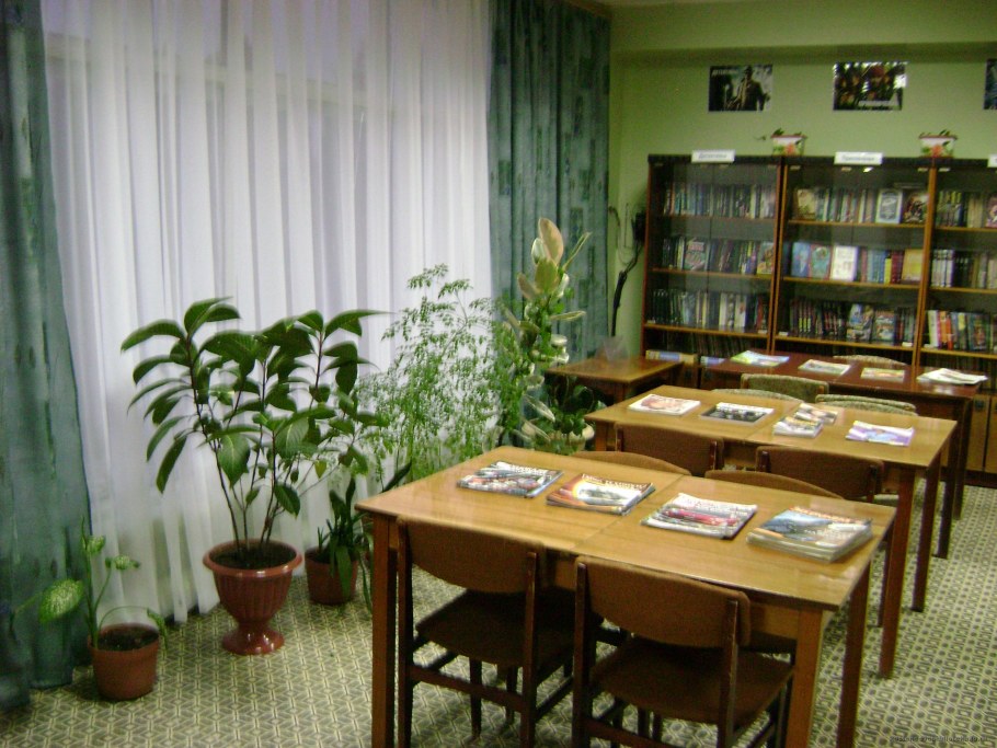 Декор для школьной библиотеки