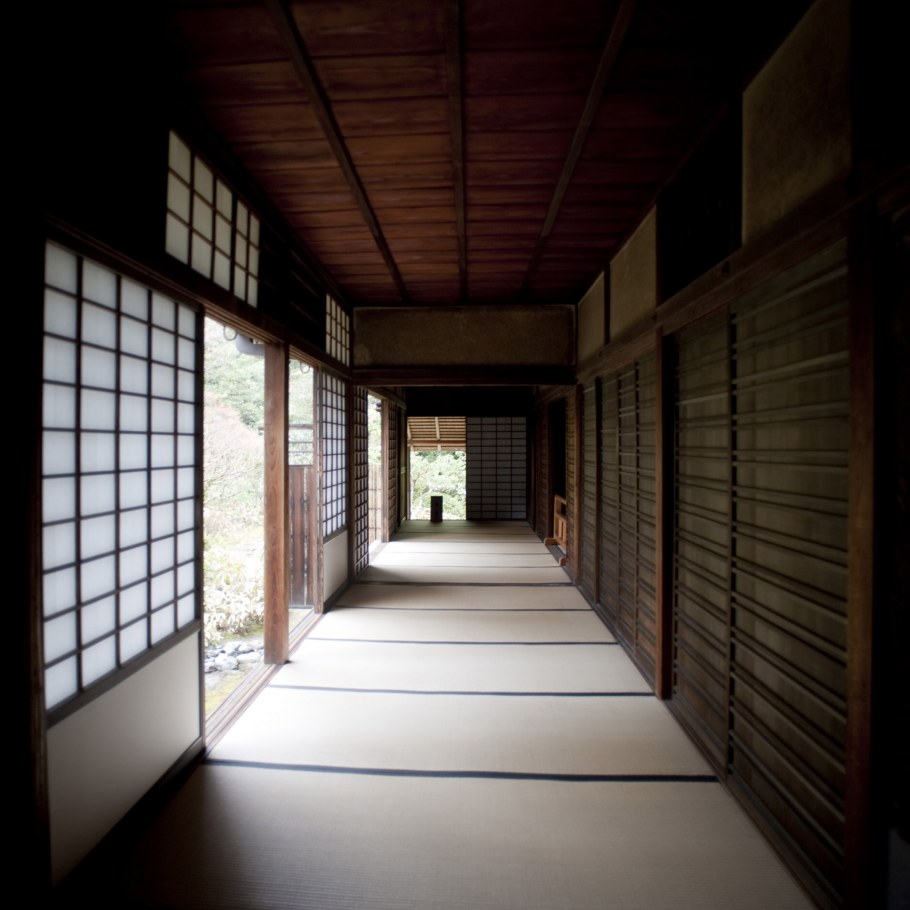 Дзен храм изнутри