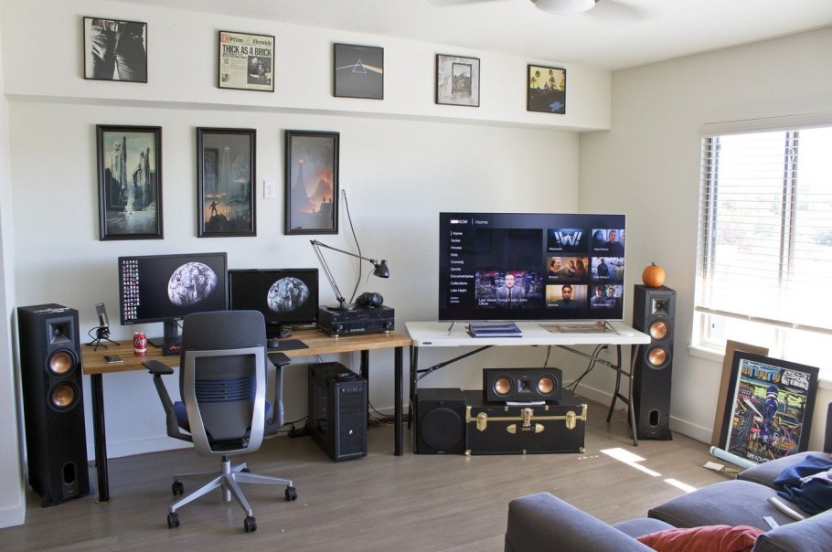 Интерьер кабинета геймера