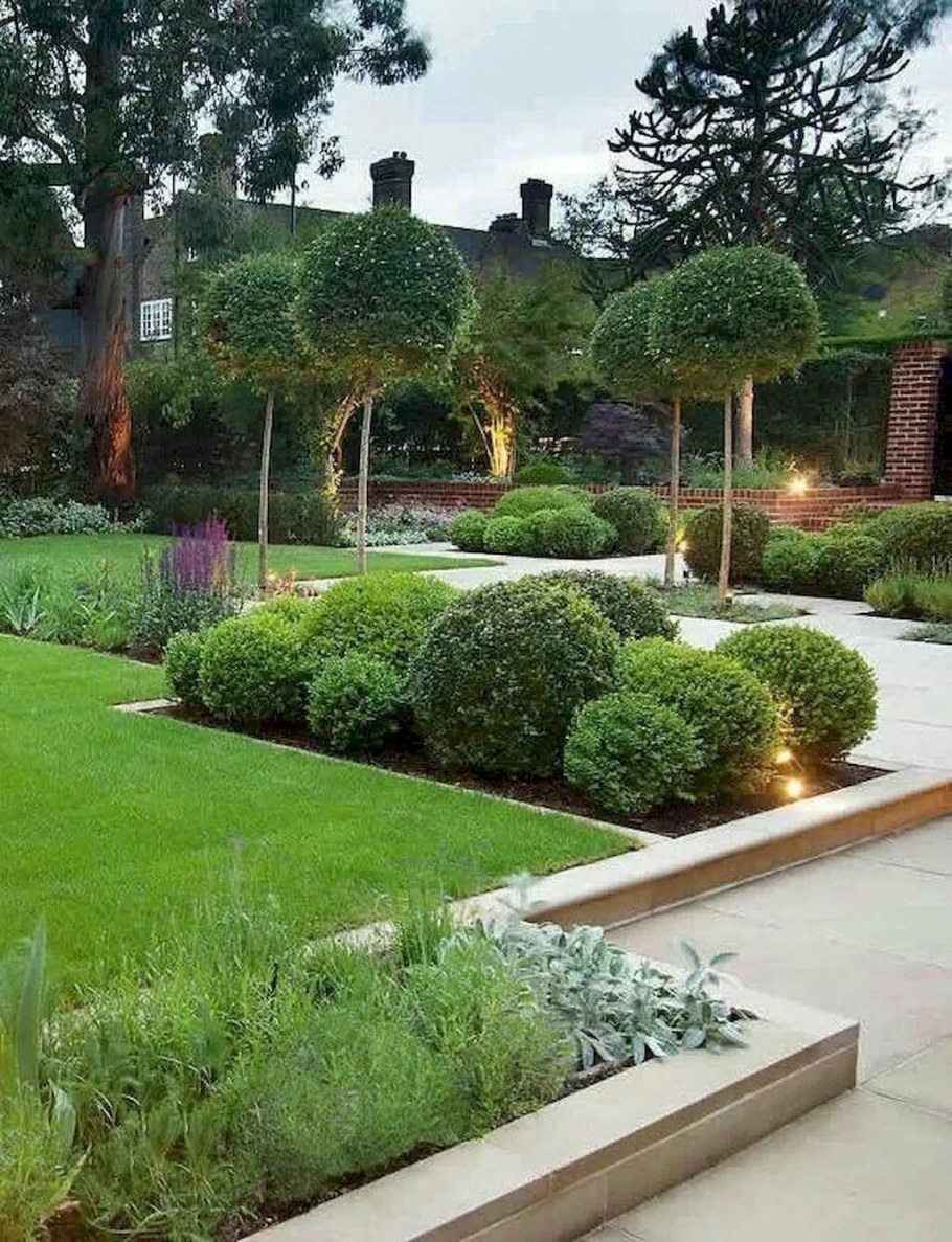 Современный дачный участок