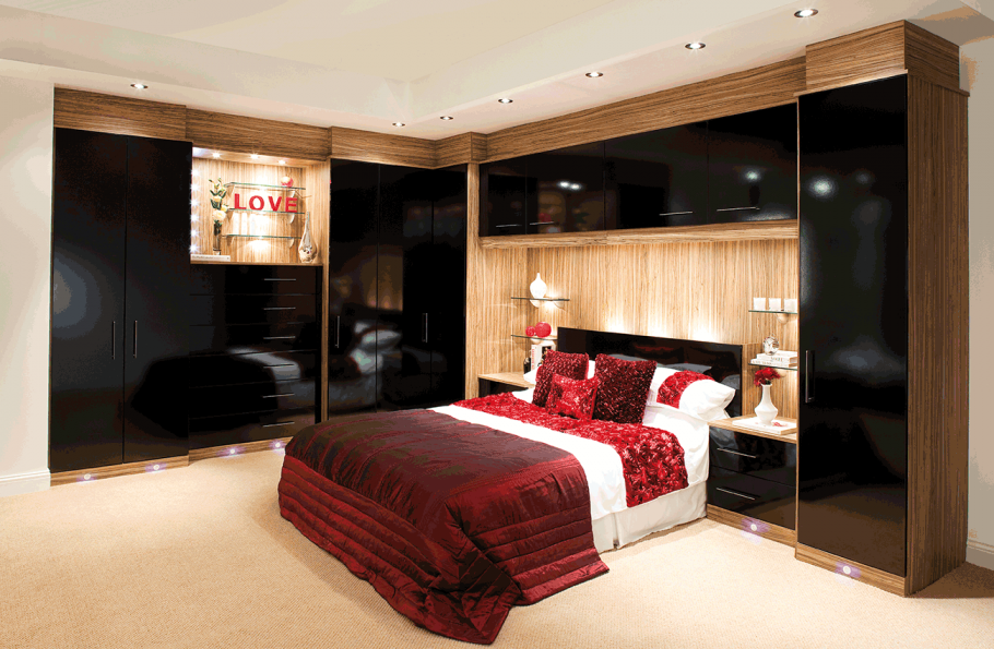 Спальня в цвете вишня