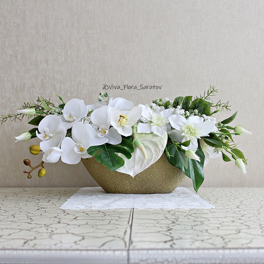 Напольные композиции из орхидей