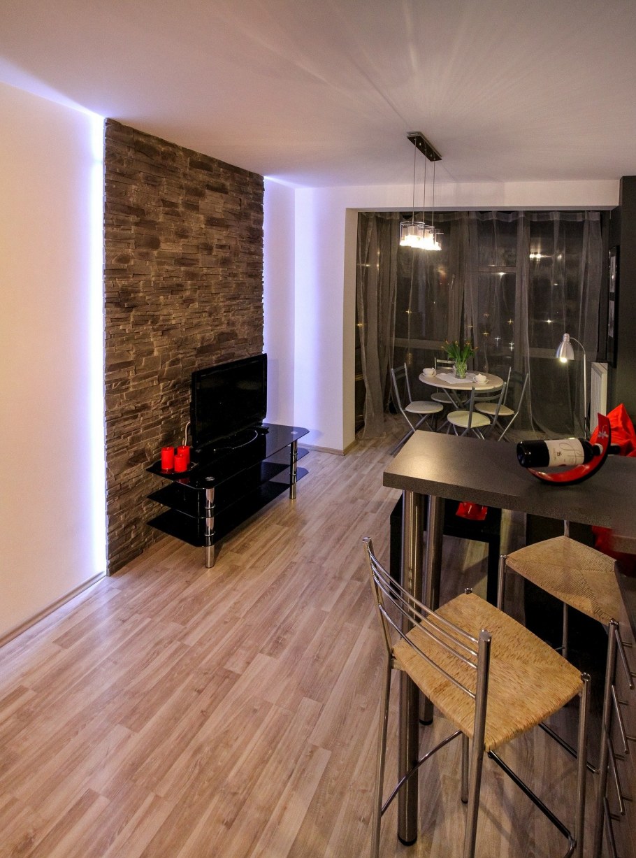 Обои для студии квартиры