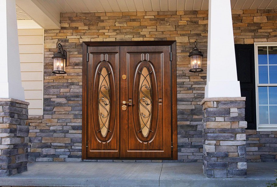 Входная дверь Лацио